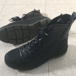 Aldo Men’s lace up / zip up high top sneakers